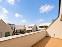 10 Evelyn (D11), Apartment #581305411